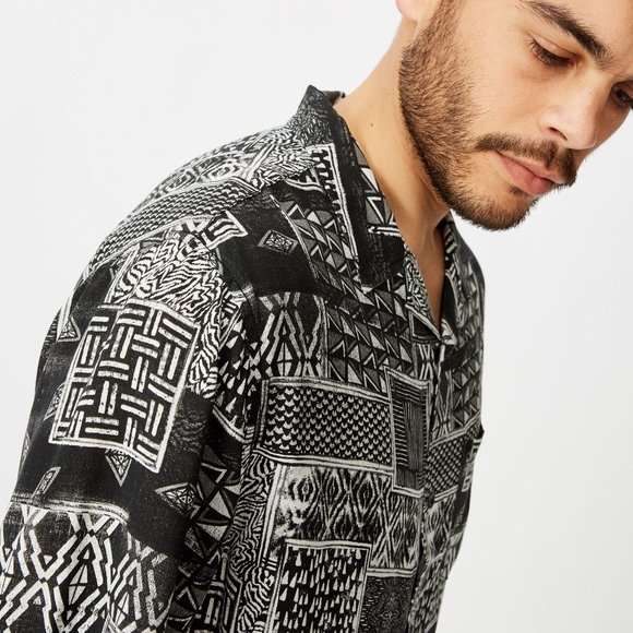 COTTON ON Tribal Squares Hawaiian Island Short Sleeve Shirt NWT - Picture 15 of 15